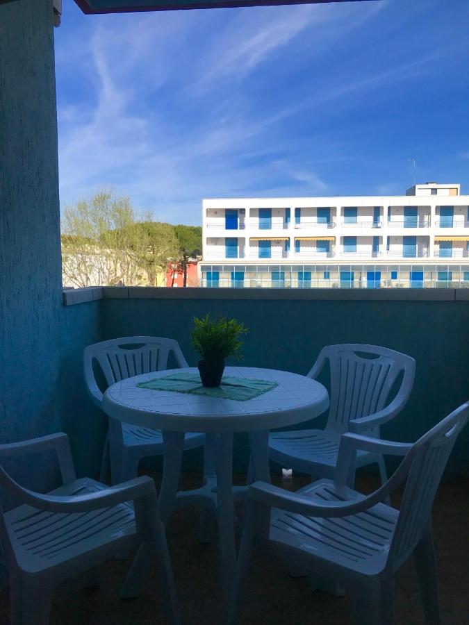 Condominio Monaco Bibione Bagian luar foto