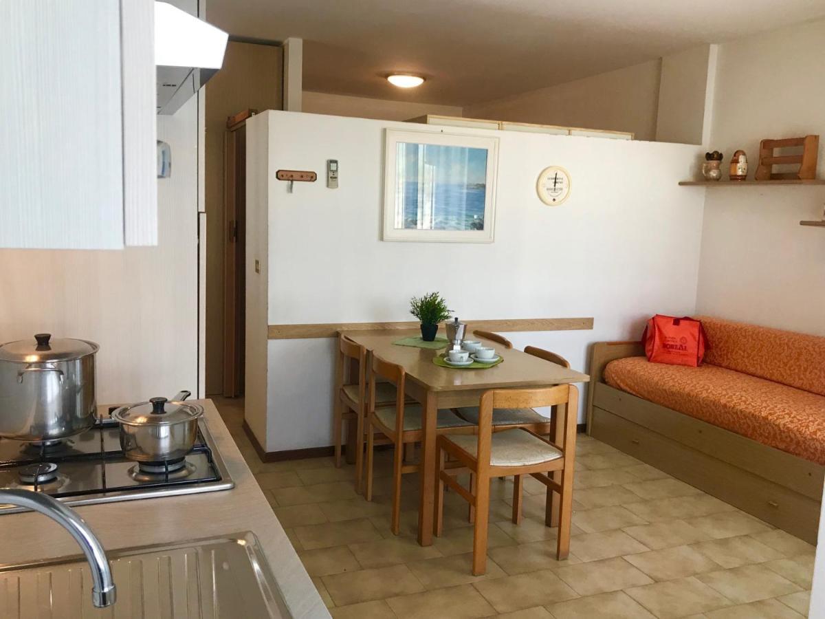 Condominio Monaco Bibione Bagian luar foto